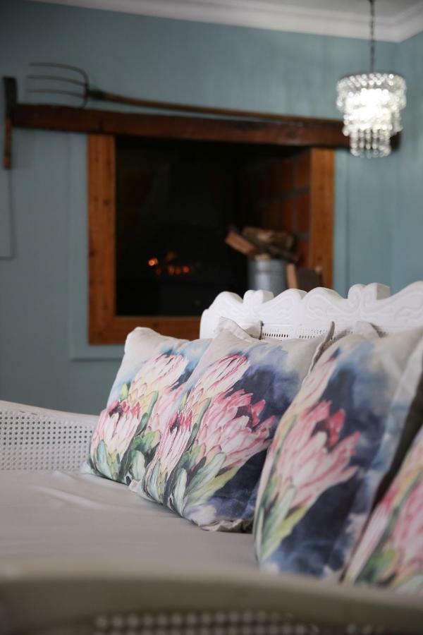 De Opstal Country Lodge 오쇼른 외부 사진